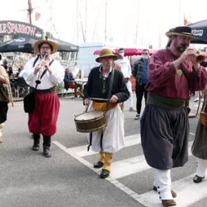 Photo 2 de l'annonce La Banda Tchok - Troupe festive bretonne
