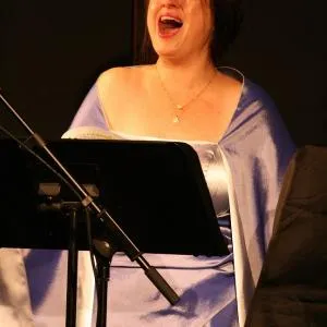 Photo 1 de l'annonce Graziella GONZALEZ, soprano lyrico-dramatique